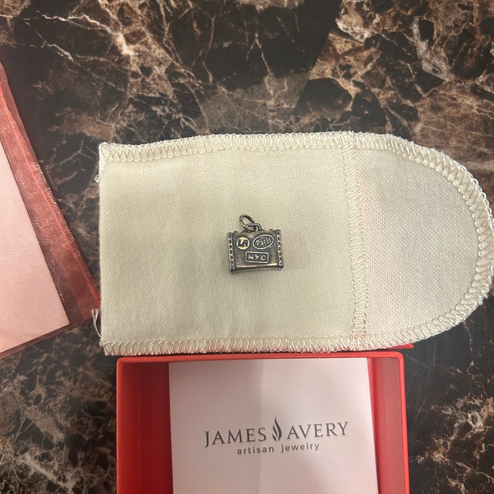 James Avery Sterling Silver World Traveler Charm